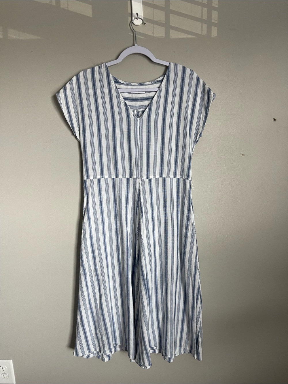 CROFT & BARROW Blue and White Striped Midi Dress Sz S